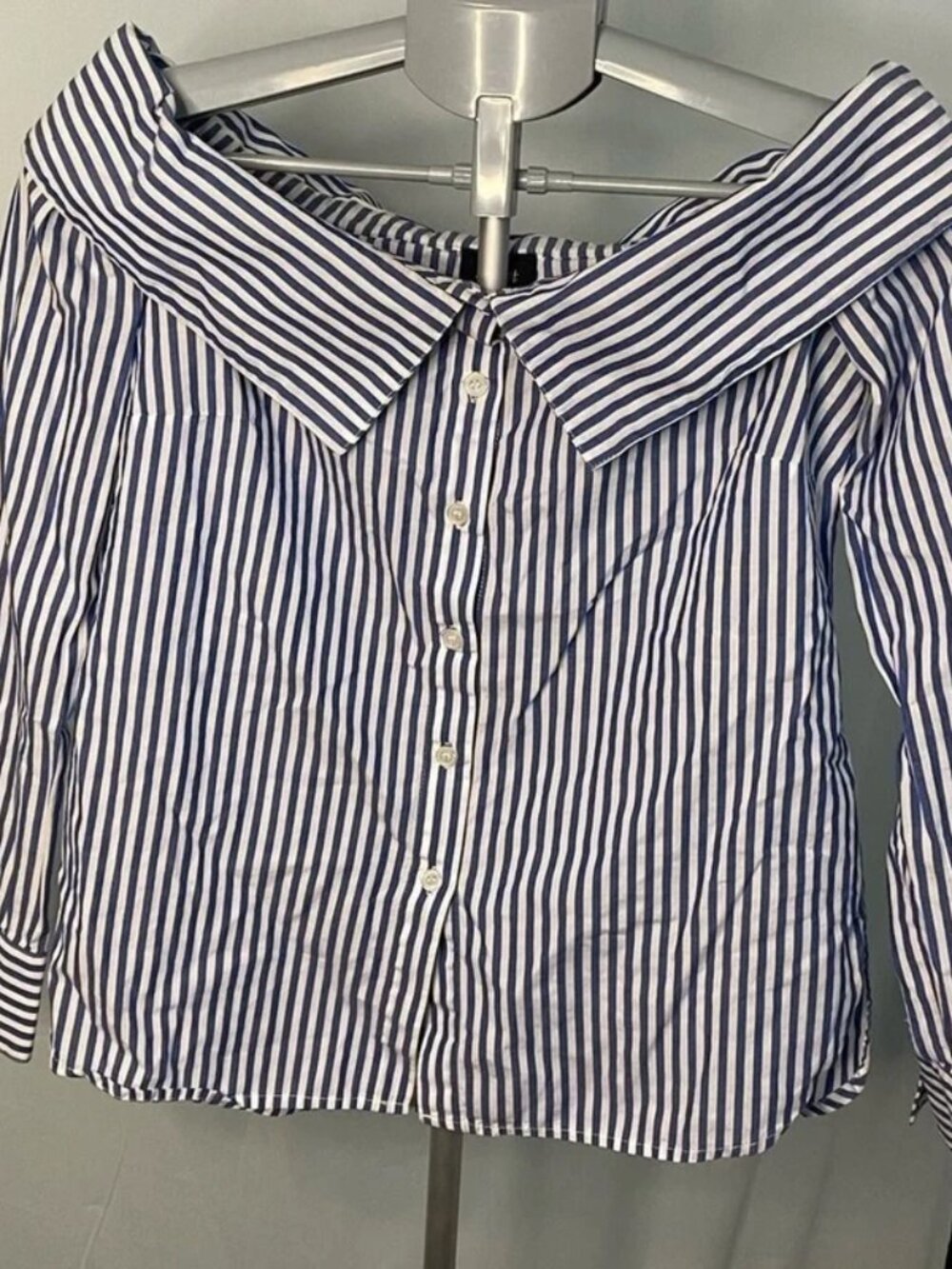 Bardot Off The Shoulder Striped Top Women XS Blue White Long Sleeve Button Front